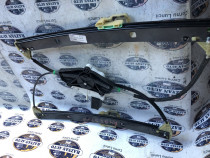 Macara geam stanga fata Audi A4 B8 2012