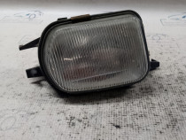 Proiector stanga Mercedes C 220 2003