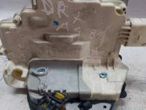 Broasca dreapta fata Audi A4 B7 2008