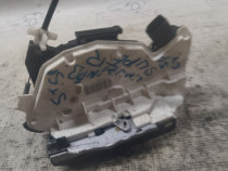 Broasca stanga spate Skoda Superb 2 2012