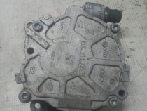 Pompa vacuum Audi A4 B8 2.0 2011