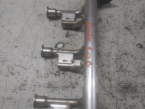 Rampa injectie Ford B-MAX 1.0 Benzina 2013