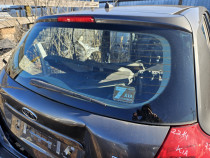 Luneta Kia Ceed Hatchback 2010