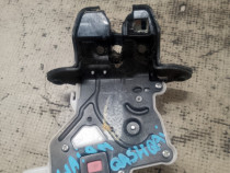 Broasca hayon Nissan Qashqai 2015