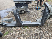 Prag dreapta tabla Volkswagen Tiguan - Motorina 2020