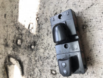 Butoane geamuri electrice Nissan Juke 1.6 Benzina 2015