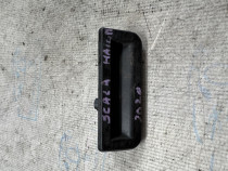 Maner hayon Skoda Scala 2020