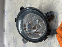 Proiector dreapta BMW Seria 2 F46 2015