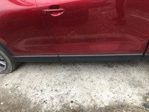 Prag dreapta plastic Mazda CX-5 2.0 Benzina 2019