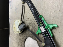 Macara geam stanga spate Volkswagen Golf 7 - Motorina 2014