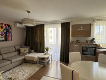 Apartament cu 2 camere, decomandat - zona Avantgarden.