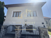 VILA 5 CAMERE, TEREN 4520 MP, LERESTI, ARGES