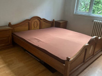 Vand mobila stil vechi