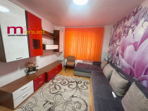 Apartament 3 camere,str.Alunisului,etaj 1