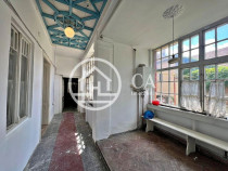Apartament 2 camere de vânzare la curte comuna în zona ...