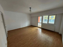 Garsoniera decomandata - zona Racadau