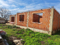 RECO Casa la rosu Biharia