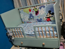 MYLLRA - Pătuţ IKEA cu sertar, turquoise, 60x120 cm - Impecabil