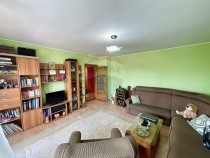Apartament 3 camere Zona Poienita