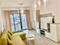 Apartament 2 camere decomandat - zona Tractorul.