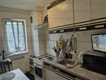 Apartament 2 camere, semidecomandat - zona Garii-Faget