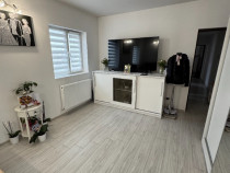 Vand apartament decomandat 2 camere Favorit