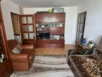 Apartament 2 camere, semidecomandat - zona Noua