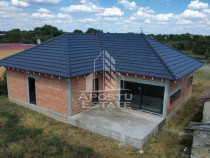 Casa individuala cu 4 camere si teren de 670 mp, Parta, c...