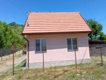Cota de 1/2 din casa- localitatea Petrila, judetul Hunedoara