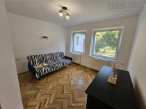 Apartament 2 camere in casa cu gradina CENTRU