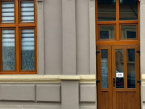 Inchiriez spatiu comercial ultracentral cu intrare din strada