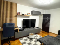 Apartament de vanzare, cu 3 camere, decomandat, etaj 1, zona