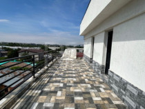 3 Camere , Semi-Decomandat , Zona Andronache