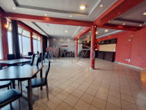 Spatiu comercial cu terasa si vitrina, Dambul Rotund