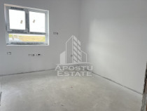 Duplex cu 3 camere P+E, in Sanandrei