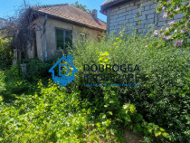 ZONA CENTRALA- CASA BATRANEASCA, TEREN 490 MP, DESCHIDERE 2