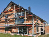 Inchiriez schela metalica pentru activitati gospodaresti, industriale