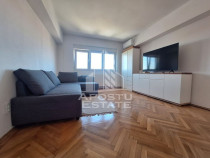 Apartament cu 3 camere, 85 mp utili, zona Centrala