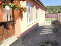 Casa cu 3 camere și teren în suprafață de 2000 mp