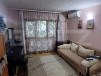 Apartament 4 camere, 80 mp, zona Nicolina