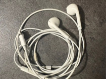 Căști pentru iPhone