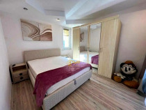 Apartament cu 3 camere in zona Podu Ros