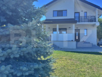 Vila de lux cu 5 camere in Galata, zona linistita