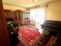 Apartament 3 camere, decomandat + Garaj, Str Moldovei!