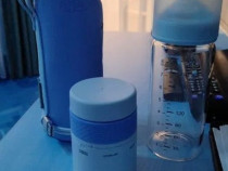 Ocazie! Biberon multifunctional cu încălzire USB, ca nou!