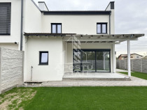 Jumatate de duplex cu 4 camere finalizat Dumbravita