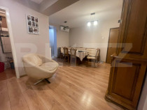 Apartament cu 3 camere, spatios, cartier Brader
