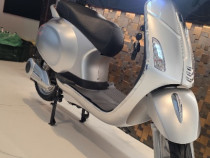 Scuter electric..45km/h..autonomie 45..ca nou..
