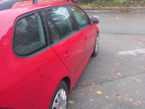 Volkswagen Golf 5 impecabila