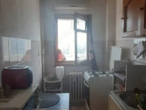 Iancului etaj 7 din 10 decomandat